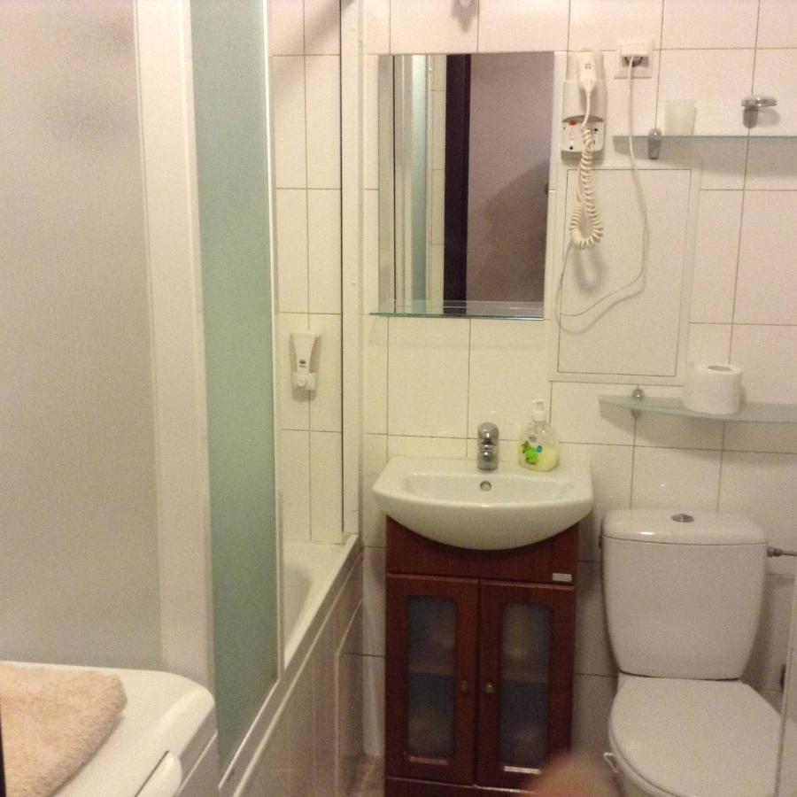 Apartament Двухкомнатная Возле Гулливера Kijów Zewnętrze zdjęcie